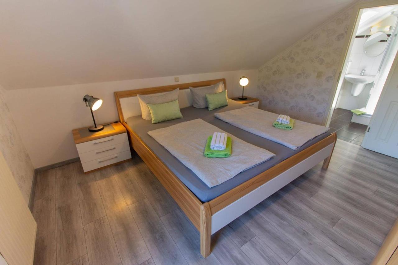 Ferienweingut Juergen Beth Apartment Krov Luaran gambar